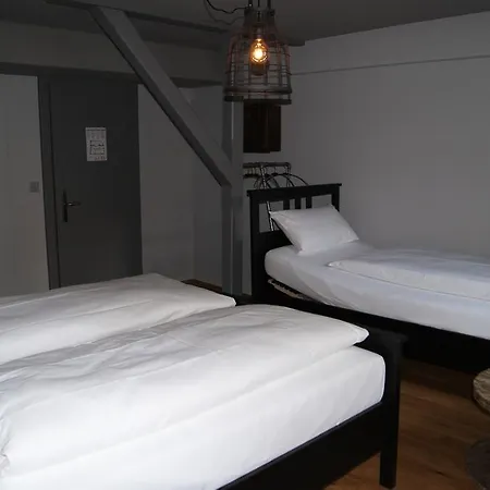 Bed & Bar No.8 - Adults Only Hotel 2*