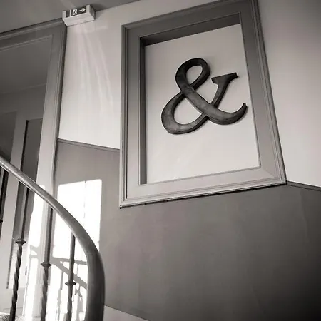 Bed & Bar No.8 - Adults Only 2*