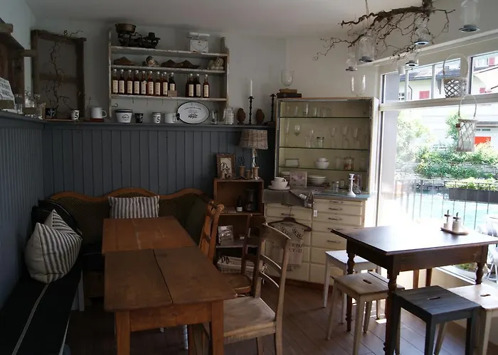 Bed & Bar No.8 - Adults Only Hotel