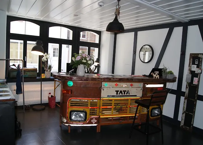 Bed & Bar No.8 - Adults Only