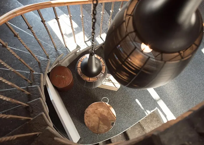 Bed & Bar No.8 - Adults Only Hotel Interlaken