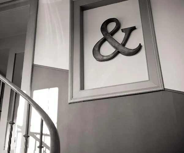 Bed & Bar No.8 - Adults Only 2*