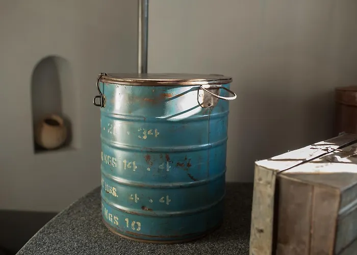 Bed & Bar No.8 - Adults Only 2*