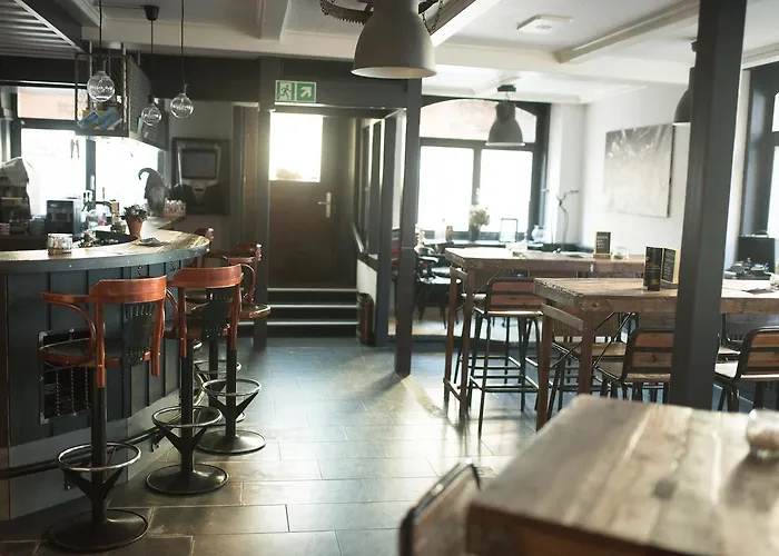 Bed & Bar No.8 - Adults Only Hotel Interlaken