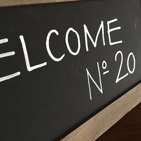 Bed & Bar No.8 - Adults Only 2* Interlaken