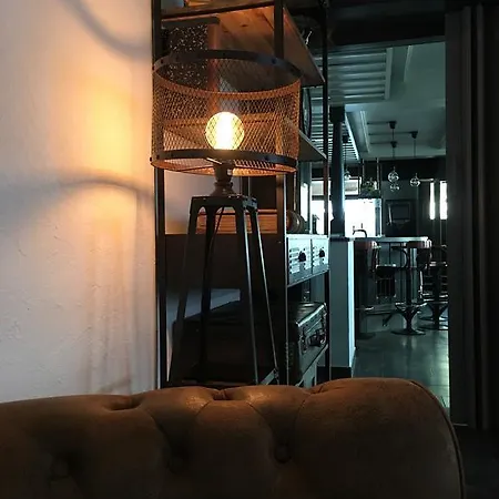 Bed & Bar No.8 - Adults Only Hotel 2*
