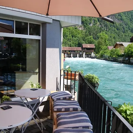 Bed & Bar No.8 - Adults Only 2* Entrelagos