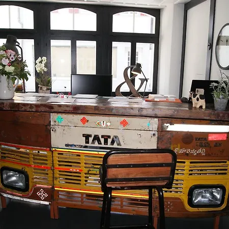 Bed & Bar No.8 - Adults Only Hotel Interlaken