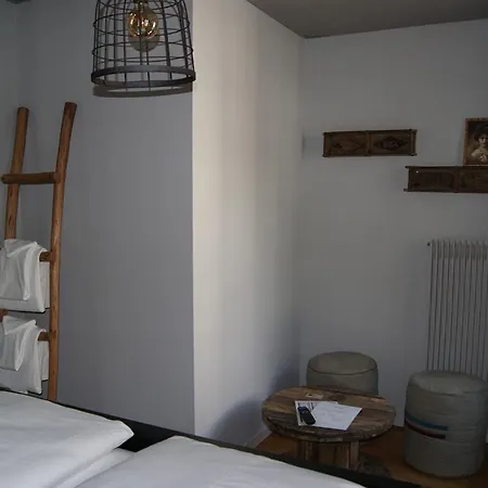 Bed & Bar No.8 - Adults Only Hotel