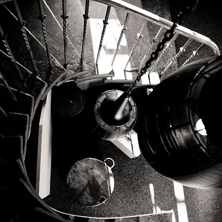 Bed & Bar No.8 - Adults Only Hotel