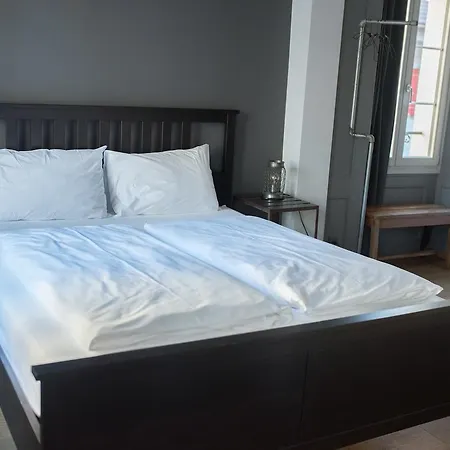 Hotel Bed & Bar No.8 - Adults Only Entrelagos