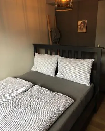 Bed & Bar No.8 - Adults Only Hotel