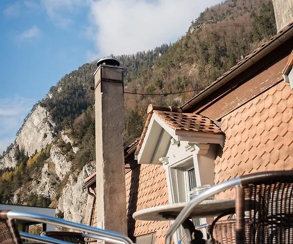 מלון Bed & Bar No.8 - Adults Only 2*