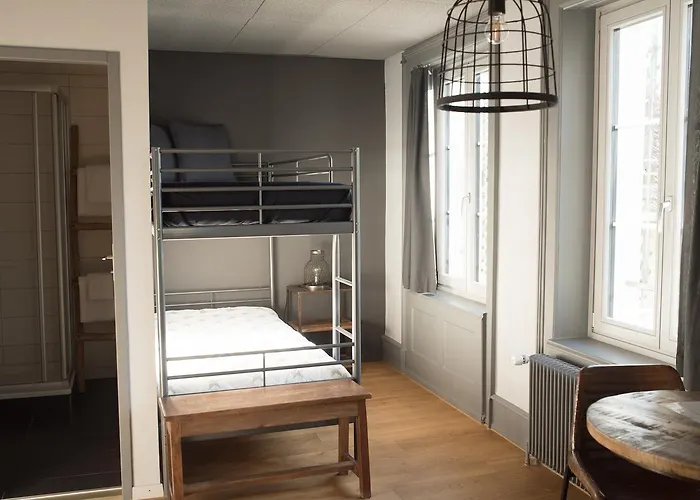 מלון Bed & Bar No.8 - Adults Only