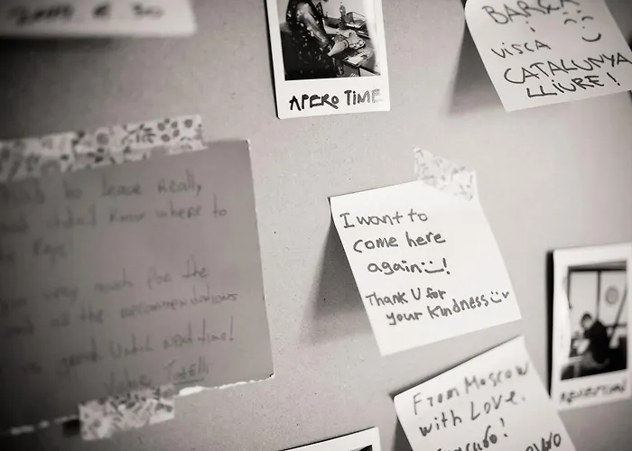 Bed & Bar No.8 - Adults Only מלון 2*