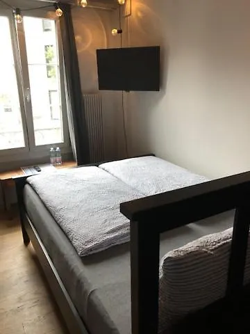 מלון Bed & Bar No.8 - Adults Only